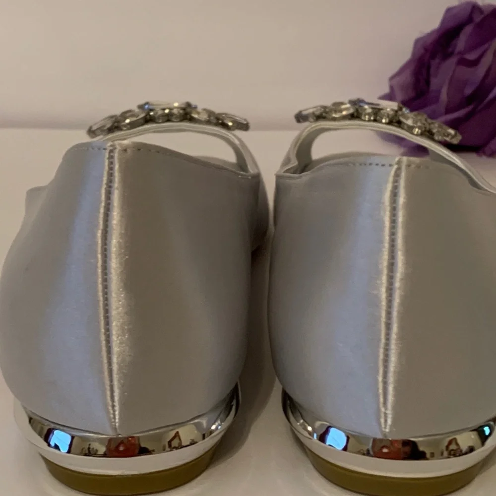 MarHermoso elegant silver